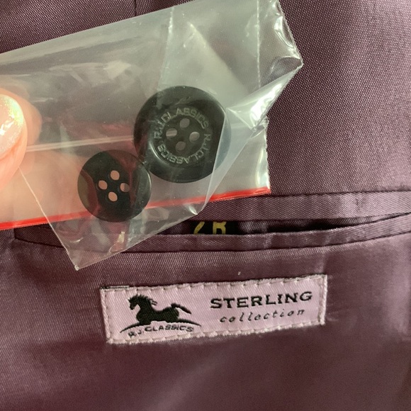 Equestrian Show Jacket. junior Sz 2R - Picture 9 of 12